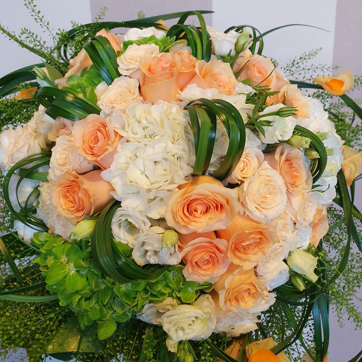 Bouquet fiori misti - Bianco Arancione - Fiori Pelizzari