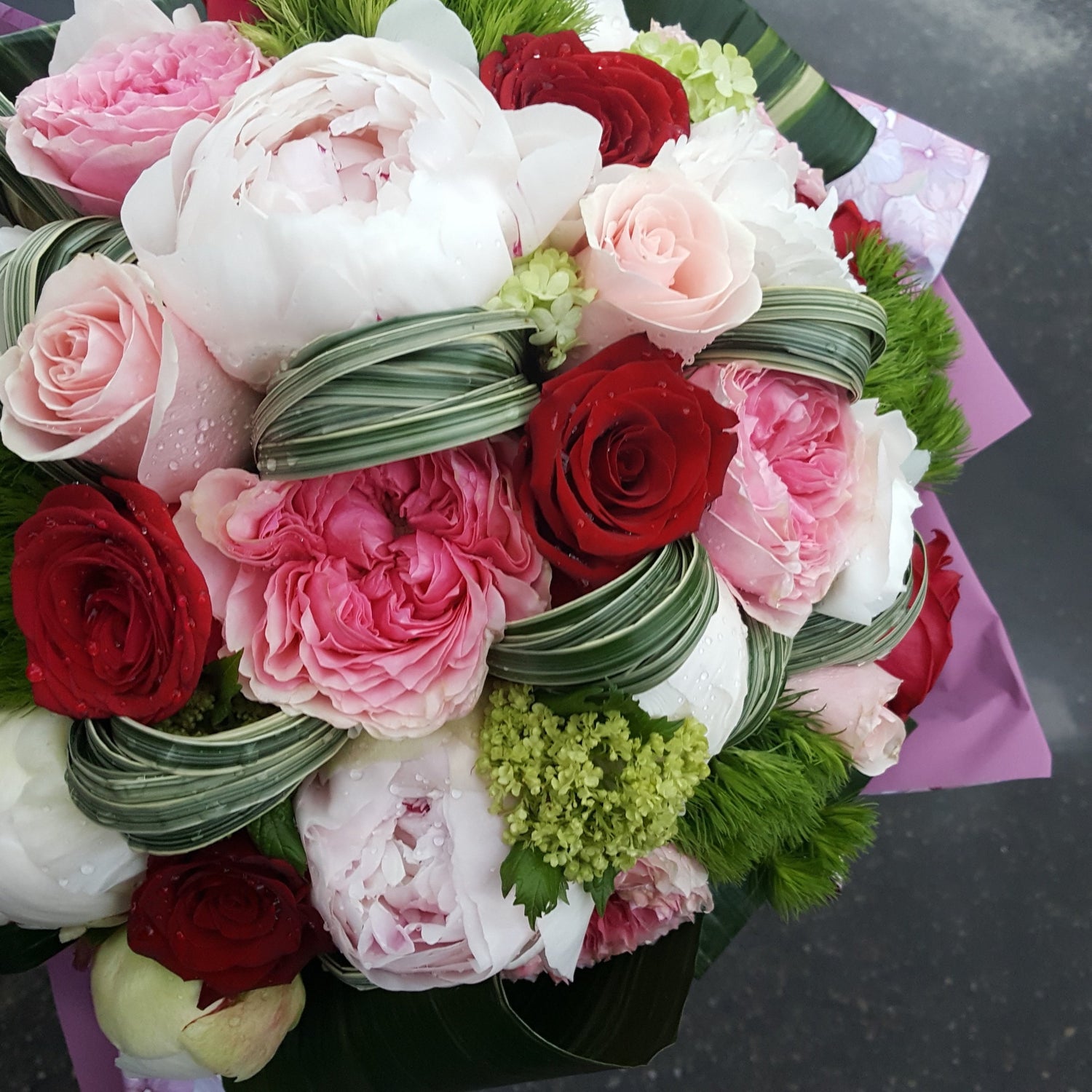 Bouquet fiori misti - Bianco Rosa Rosso - Fiori Pelizzari